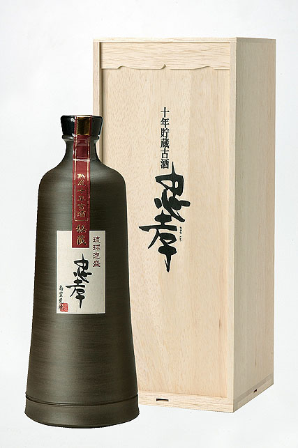 琉球泡盛酒|| Awamori Database | 忠孝南蛮荒焼瓶一升